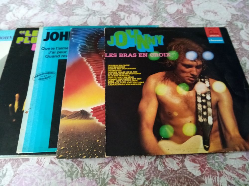 Collection de 33tours JOHNNY CD et vinyles