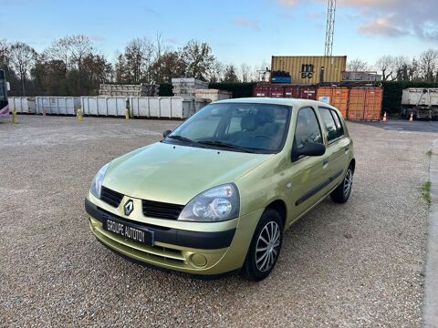 Annonce voiture Renault Clio II 2990 €