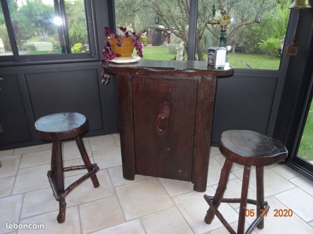 BAR + 2 TABOURETS Meubles