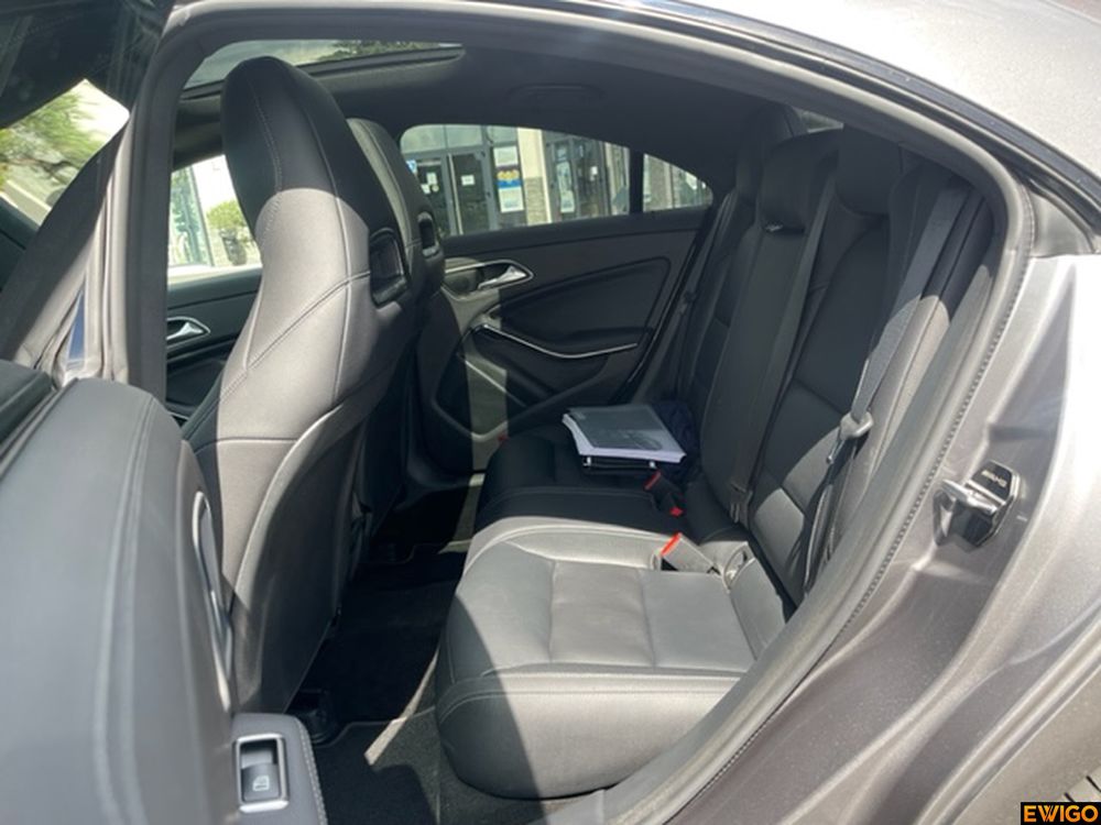 Classe CLA MERCEDES CLA CLA 200 FASCINATION AMG LINE 156 ch 7G-DCT TOIT 2018 occasion 42160 Andr&eacute;zieux-Bouth&eacute;on