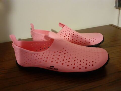 Chaussons Aquagym ? Aquabike 37/38 Thorign�-Fouillard (35)