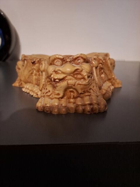 Cendrier chinois Foo Dog en rsine 25 Toucy (89)