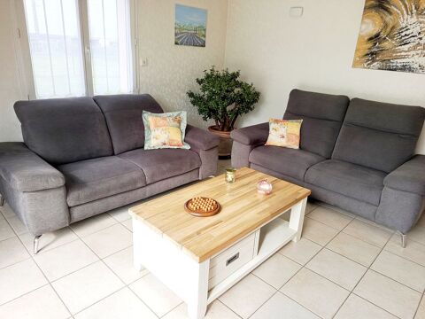 Salon 2 banquettes 450 Le Marillais (49)