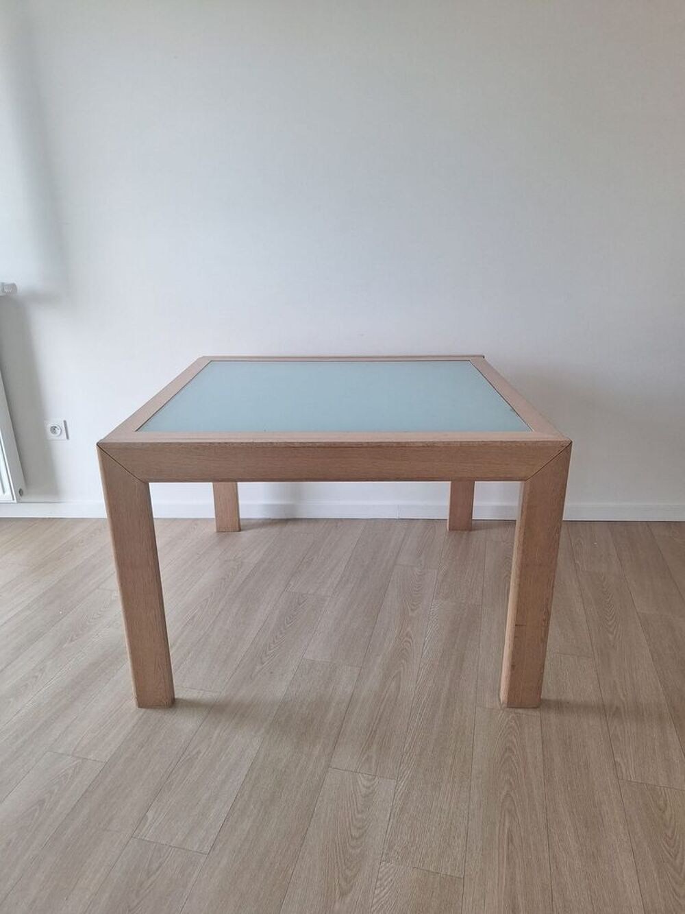 TABLE 110 X 110 OU 110 X 220 Meubles
