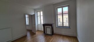  Appartement à louer 3 pièces 61 m²