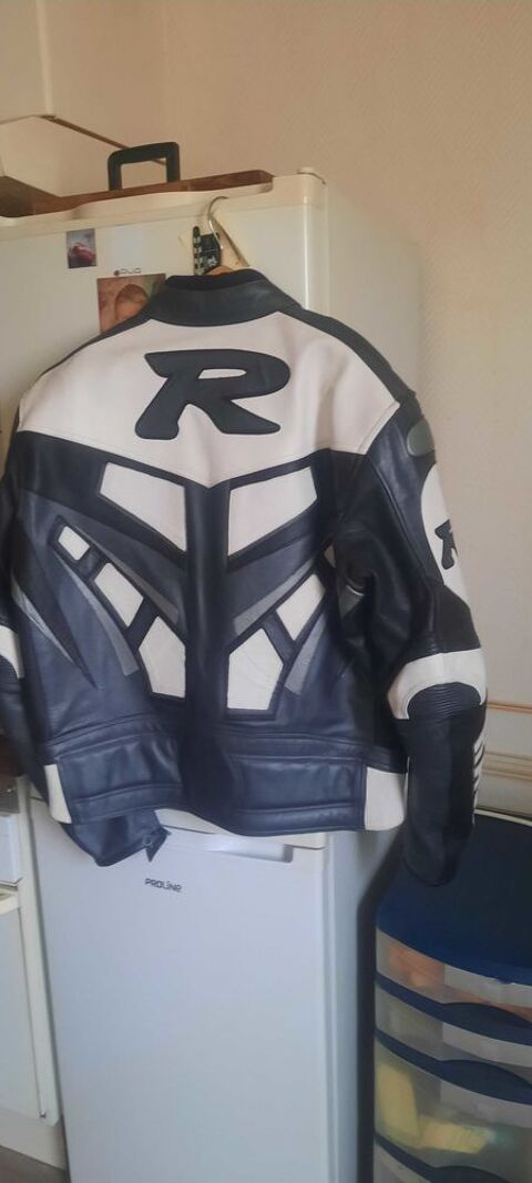 Pi&egrave;ces et &eacute;quipements Moto - Scooter - Quad Pi&egrave;ces et &eacute;quipements Moto - Scooter - Quad  occasion Chalon-sur-Sa&ocirc;ne 71100