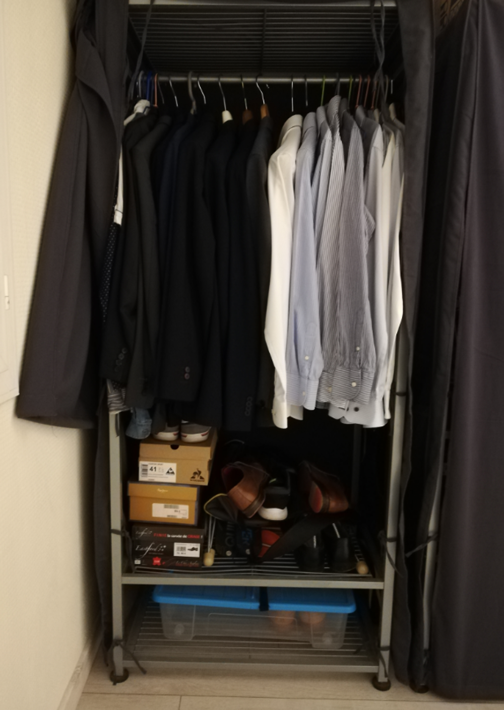 Armoire / penderie mod&egrave;le N&eacute;o Alin&eacute;a Meubles