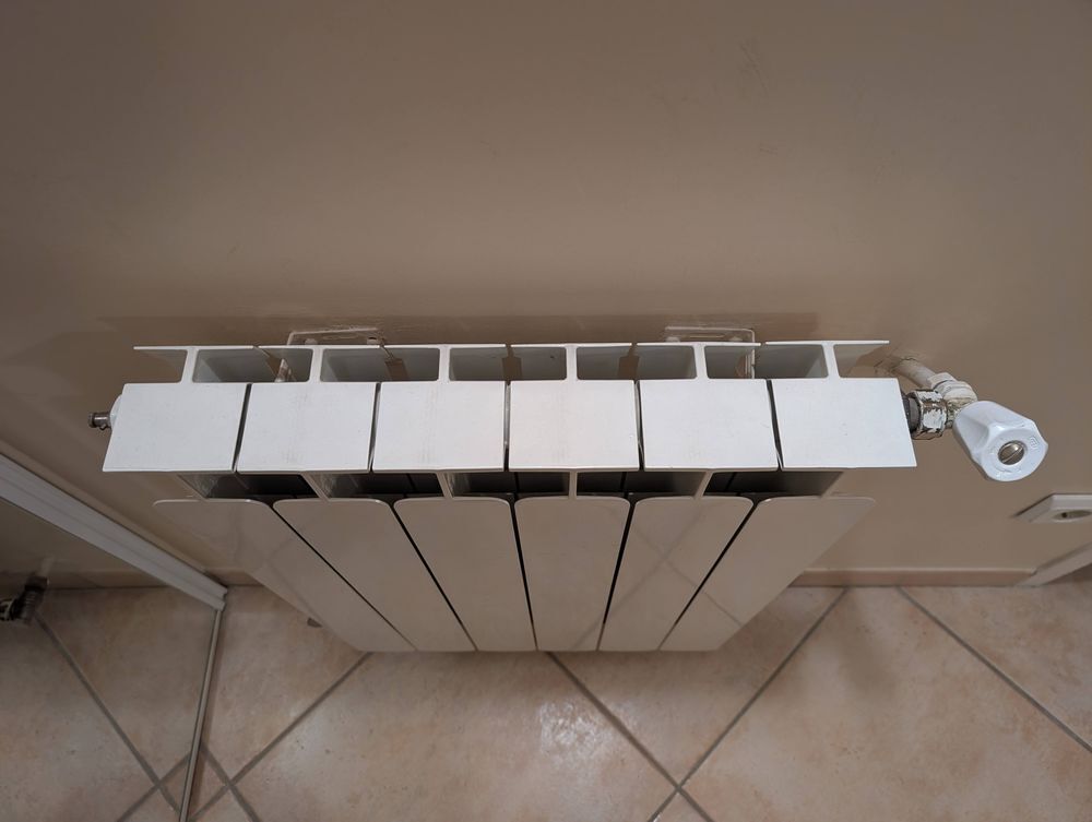 radiateur en fonte d'aluminium Blanc 6 &eacute;l&eacute;ments Bricolage