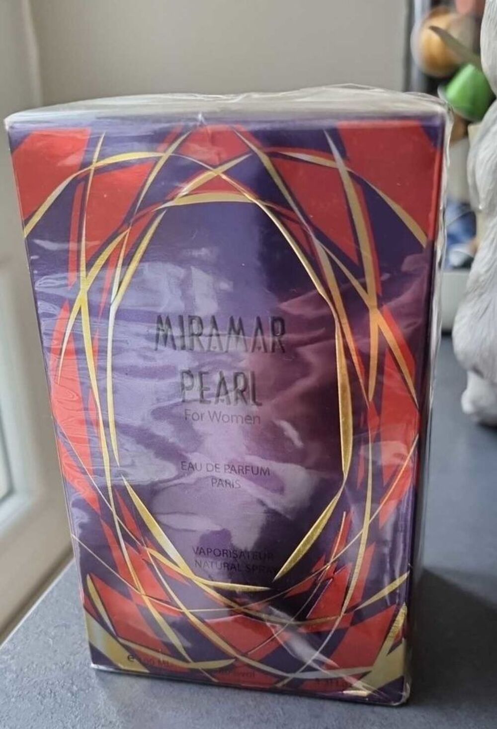 Eau de parfum femme neuf 100ml Vêtements