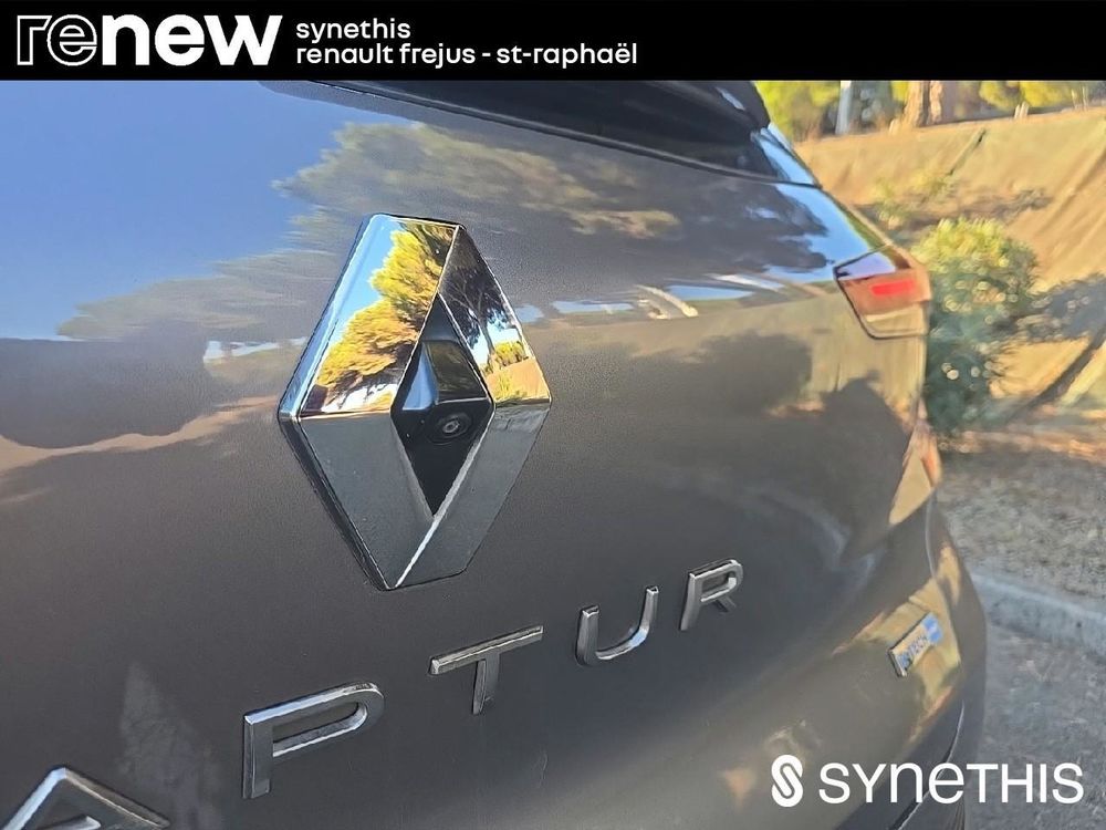 Captur E-Tech 145 - 21 Intens 2022 occasion 83600 Fr&eacute;jus