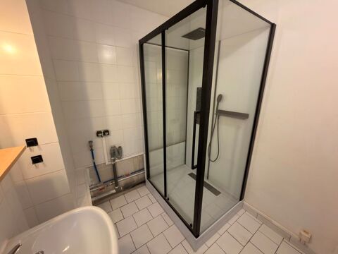   Appartement 3 pi�ces �  louer Appartement - 3 pi�ce(s) - 65 m�