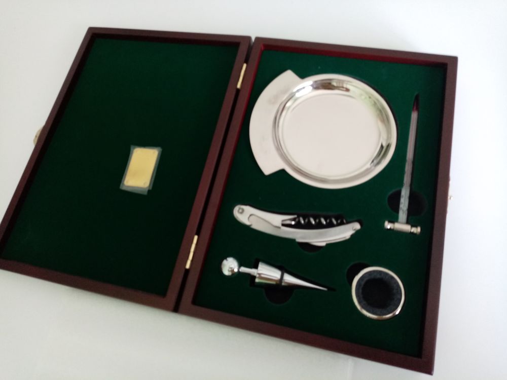 COFFRET DE SOMMELIER NEUF Décoration