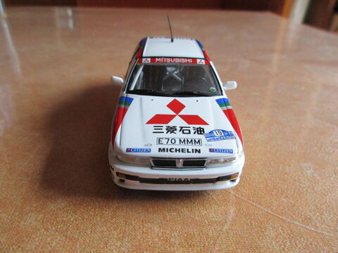 voiture mit subishi galant 8 Grenoble (38)