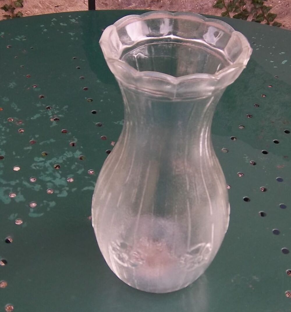 1 vase boule rose 1 vase verre blanc Décoration