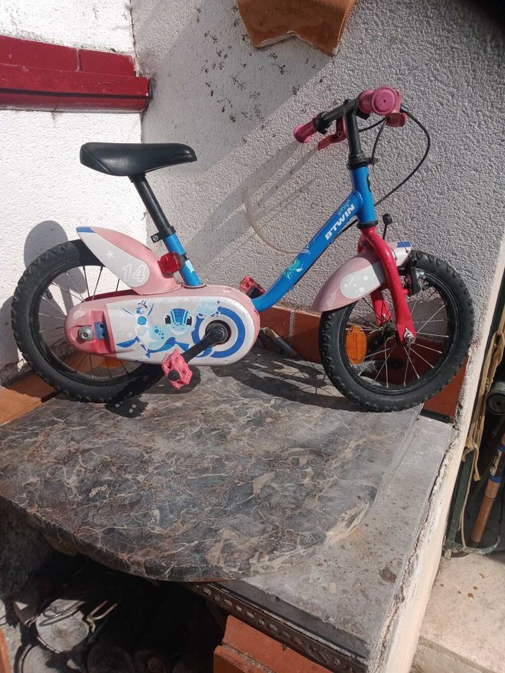 v&eacute;lo enfant 14 pouces Jeux / jouets