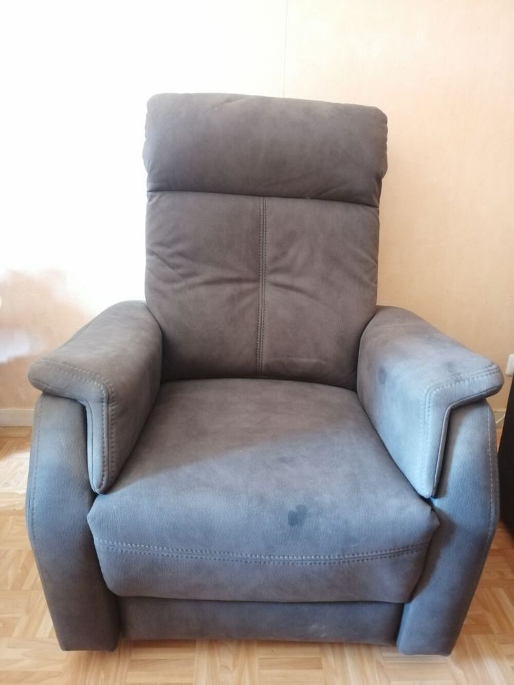Fauteuil &eacute;lectrique gris anthracite Meubles