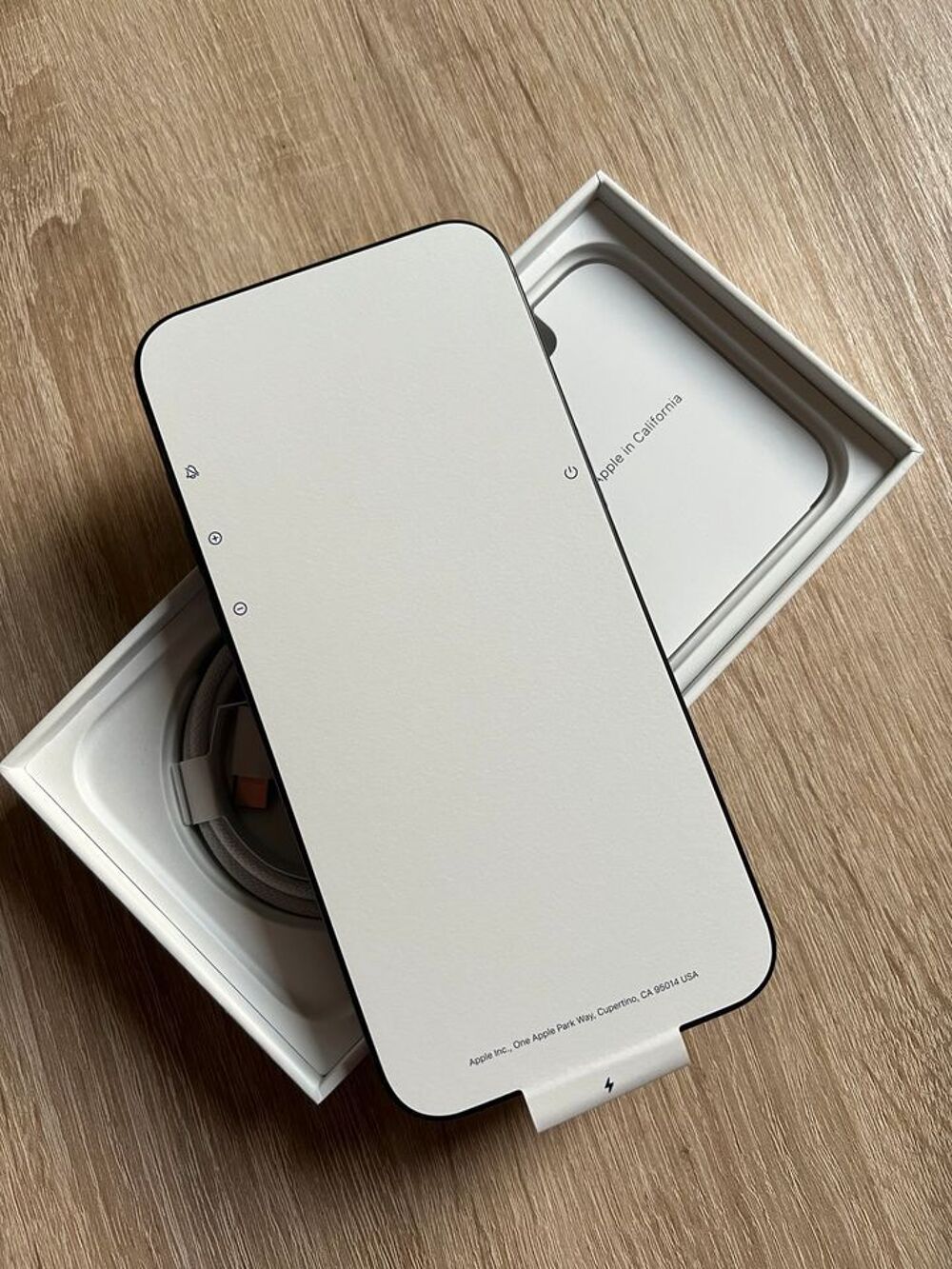 iphone 15 pro max Téléphones et tablettes