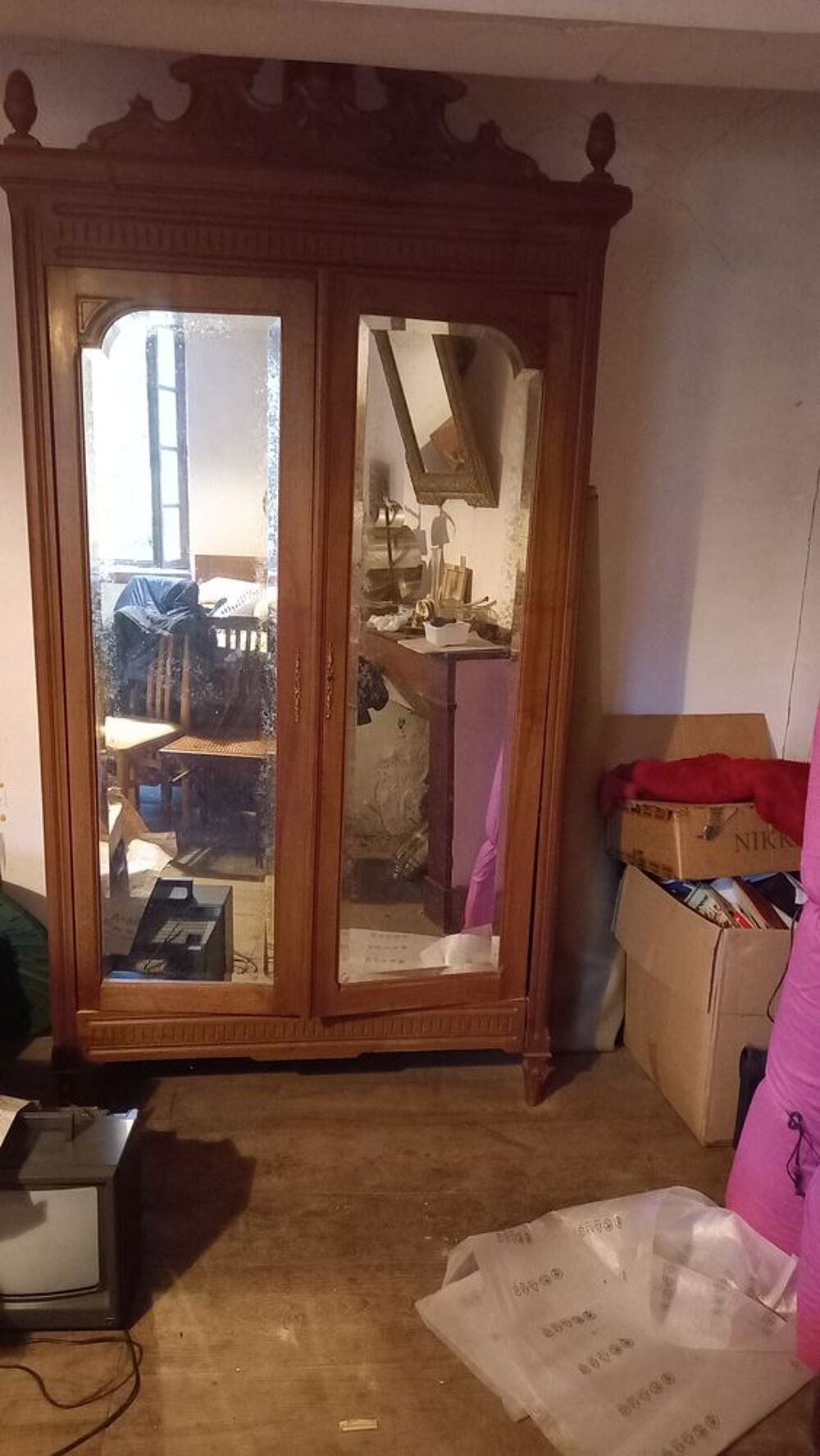 mobilier ancien (armoires et buffets) Meubles