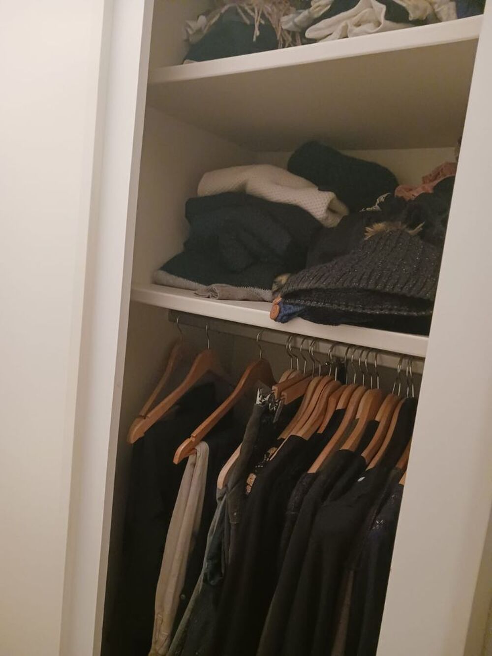Armoire en bois Meubles