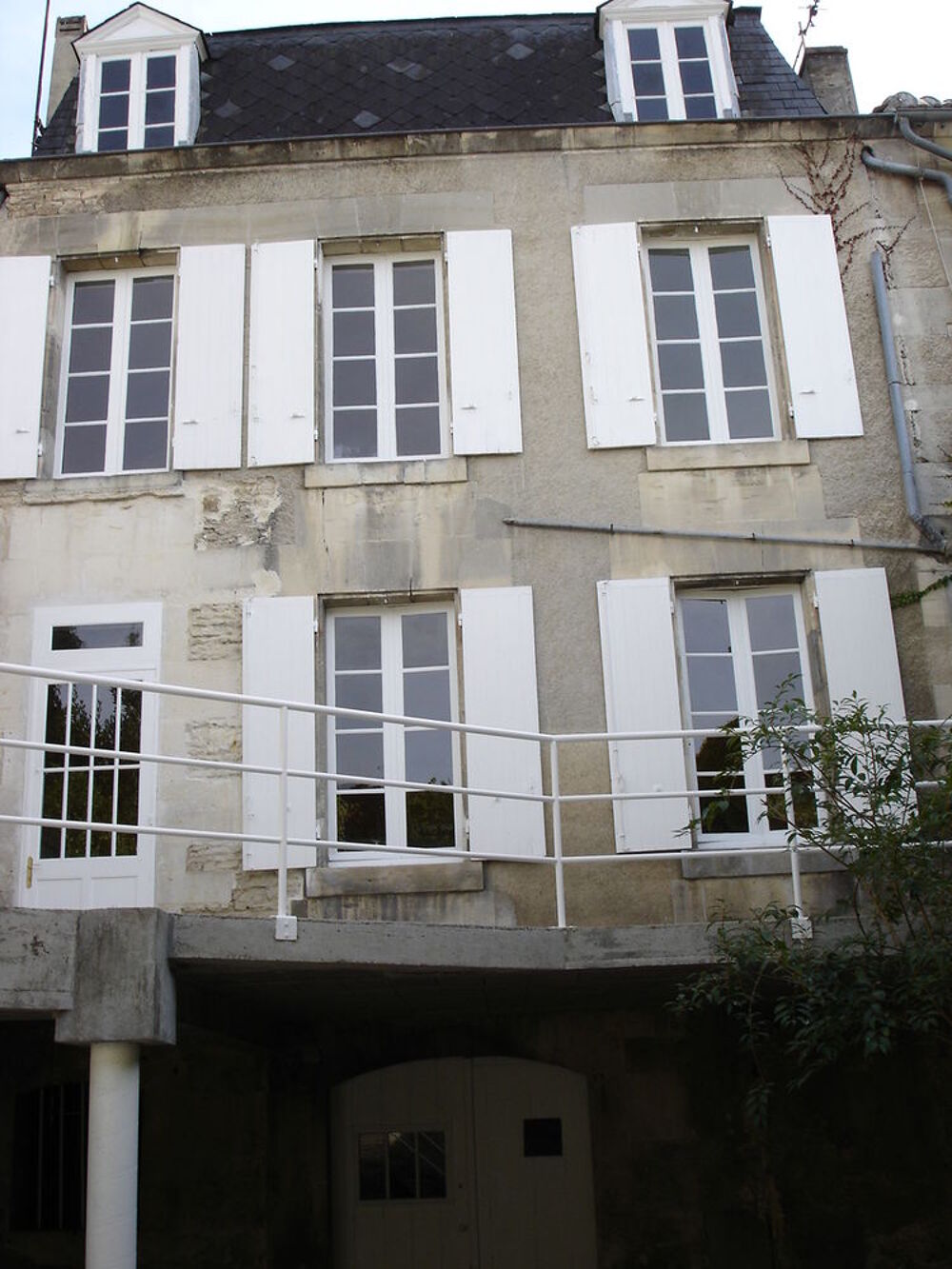 Vente Maison Maison de caractère de ville + local Cial + Apt Cognac
