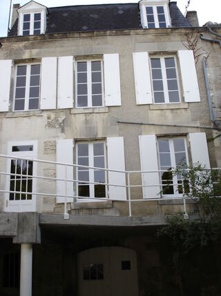  Maison à vendre 7 pièces 217 m² Cognac