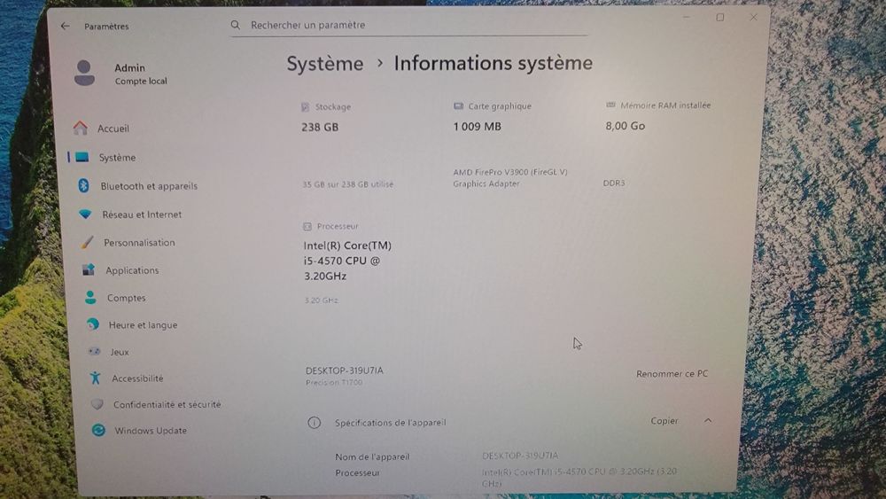 Dell Pr&eacute;cision T1700 i5 vPro /8Go/256Go SSD/WINDOWS 11 Pro
Matériel informatique