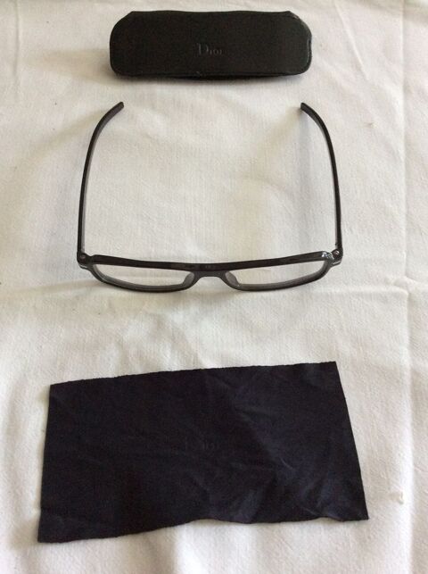 Lunettes Homme Christian DIOR vintage étui lingette 50 Gif-sur-Yvette (91)