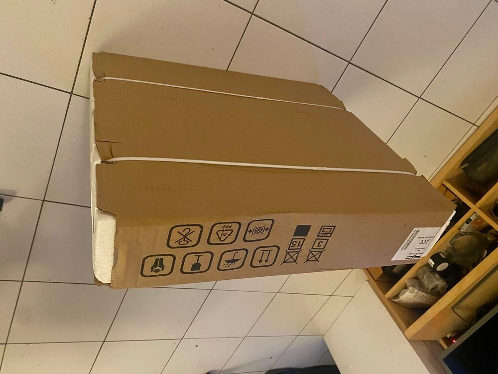 Table induction 3feux PI63 frionor noir, puissance max 4500 Electroménager
