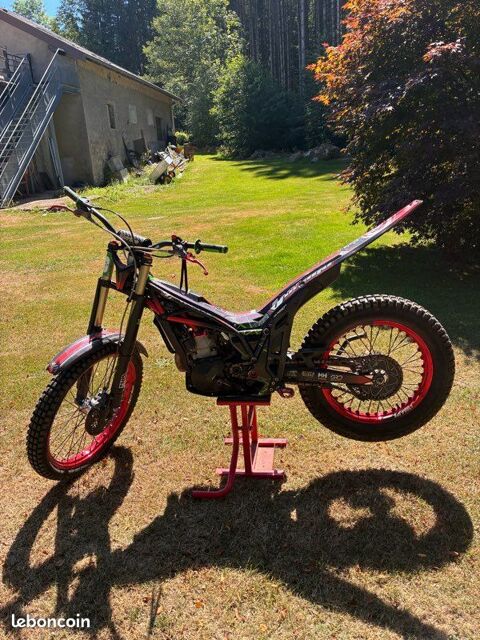 Moto DIVERS 2021 occasion Barbey-Seroux 88640