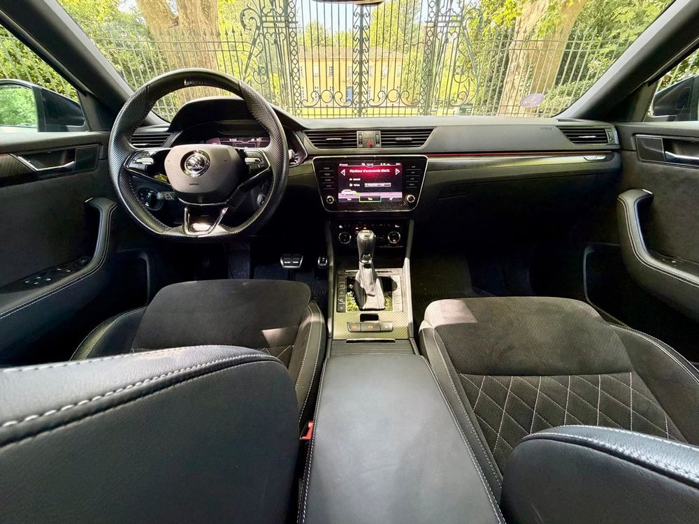 Superb Combi 1.4 TSI PHEV 218 ch DSG6 Sportline 2020 occasion 30132 Caissargues