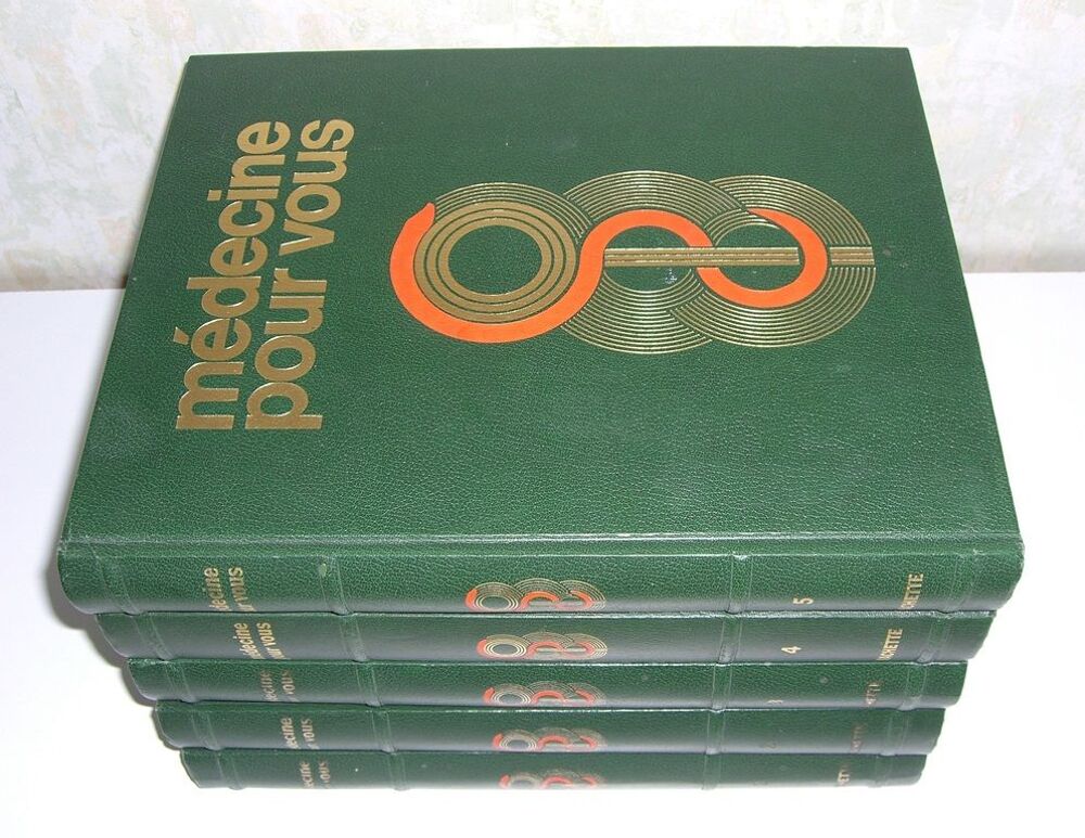 Encyclop&eacute;die de m&eacute;decine en 5 volumes Livres et BD