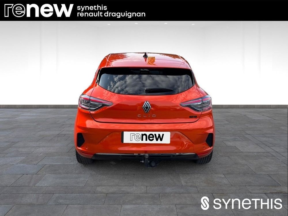 Clio V Clio E-Tech full hybrid 145 Techno 2024 occasion 83300 Draguignan