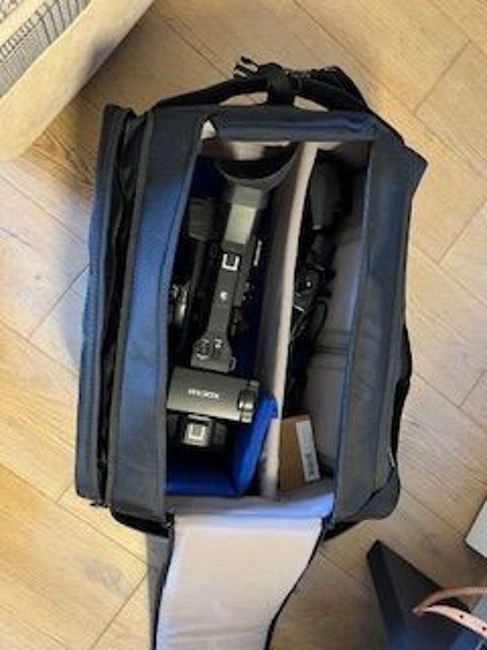 Camescope SONY PXW-Z280 Pro 4k HD ETAT NEUF + ACCESSOIRES Photos/Video/TV