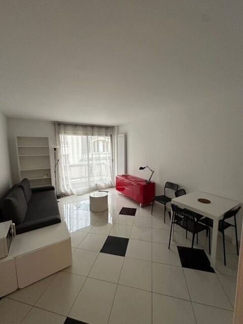  Appartement � louer 1 pi�ce 31 m� Paris