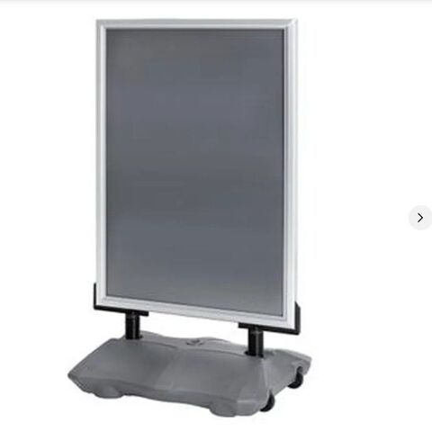 Panneau trottoir � r�nover 50 St Pierre la Mer (11)