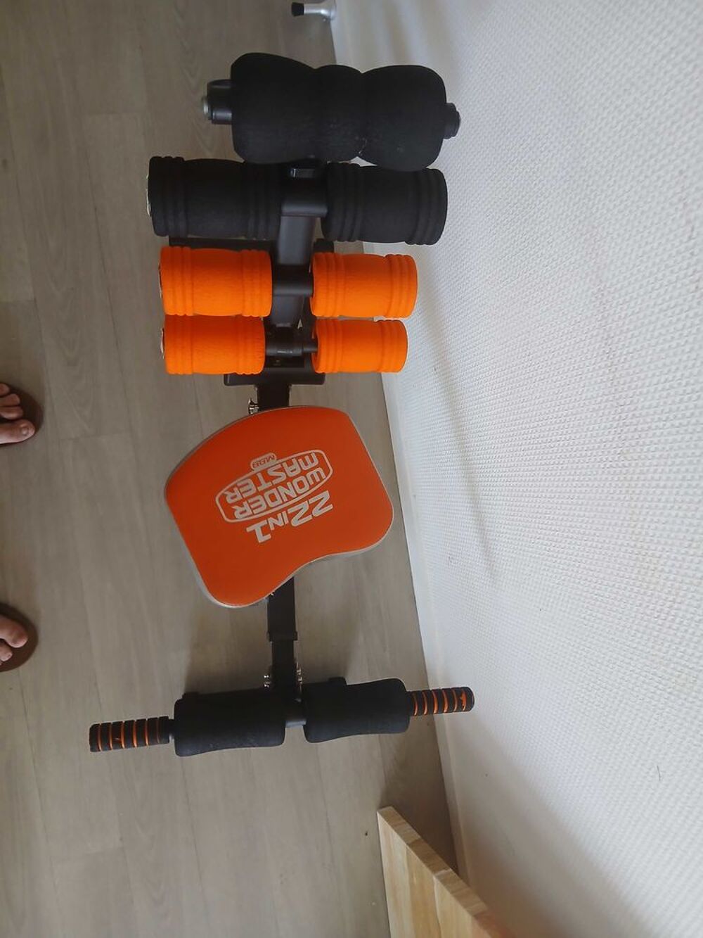 Machine abdos Banc d'abdominaux et de musculation multifonction Wonder Master 22-en-1 quadriceps professionnel Sports