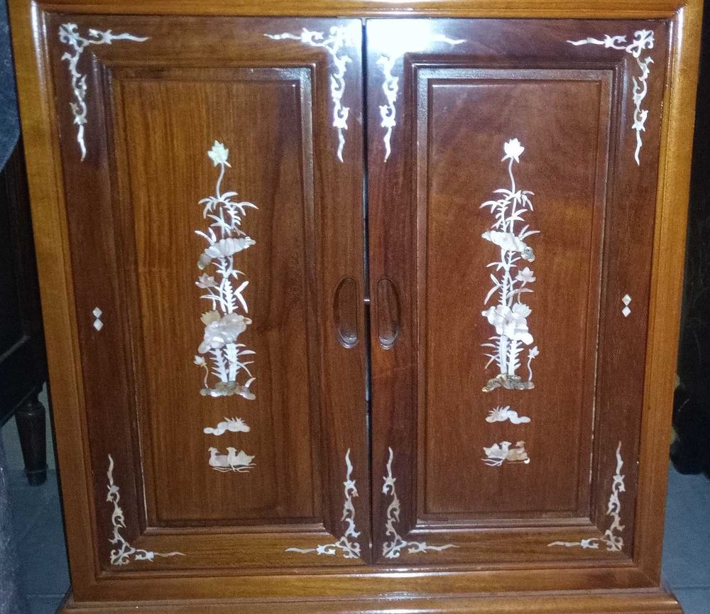 Buffet chinois Meubles