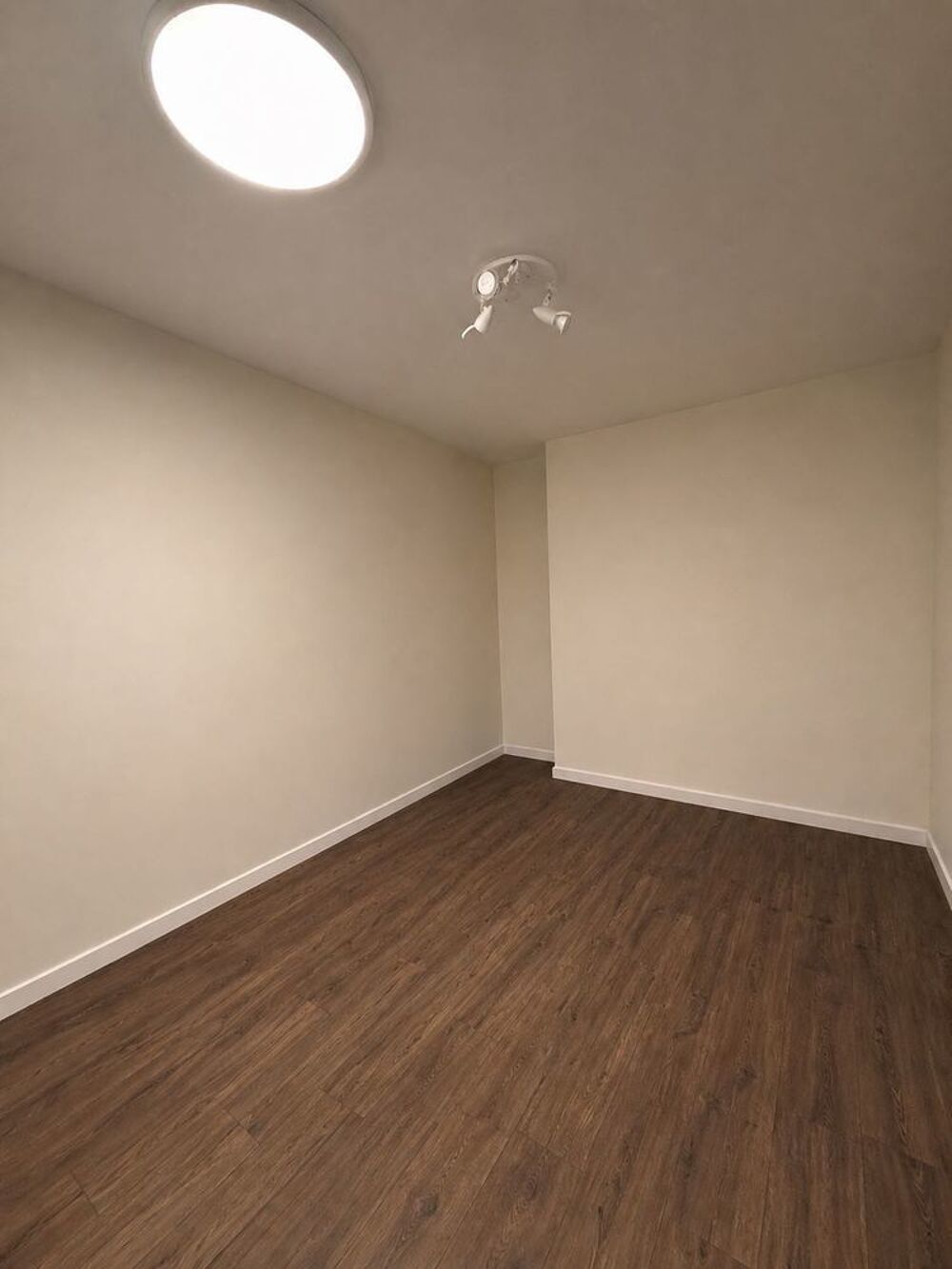 Vente Appartement FEYZIN  DUPLEX 85 m² 4 PIà?CES 2 CHAMBRES + BUREAU PARKING Feyzin