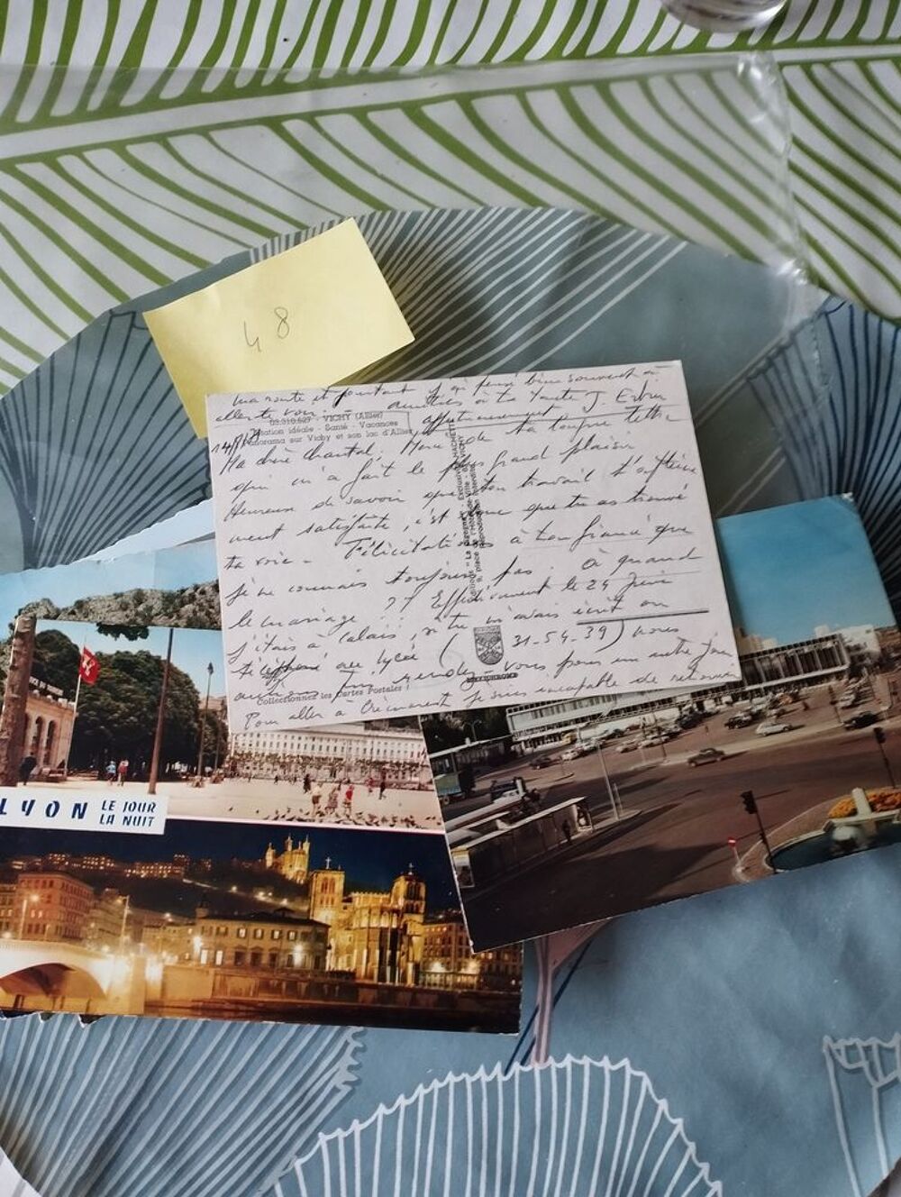 cartes postale anciennes avec timbres 
