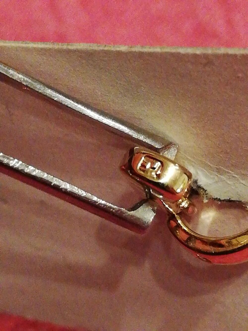 Pendentif Femme initiale "J" plaqu&eacute; OR et zirconium Neuf Bijoux et montres
