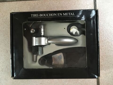 Tire-bouchon m�tal sans effort 12 V�lizy-Villacoublay (78)