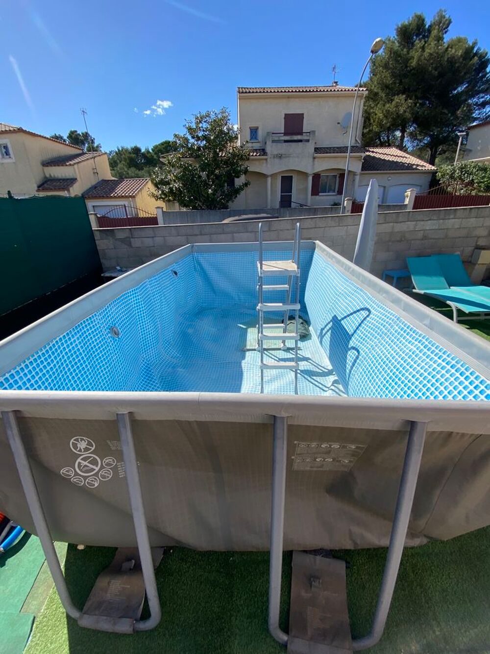 Piscine INTEX hors sol avec accessoires Jardin
