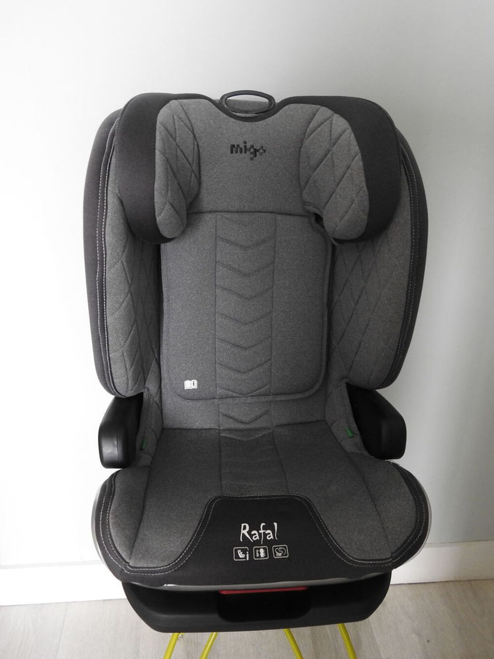 Si&egrave;ge auto enfant. Puériculture