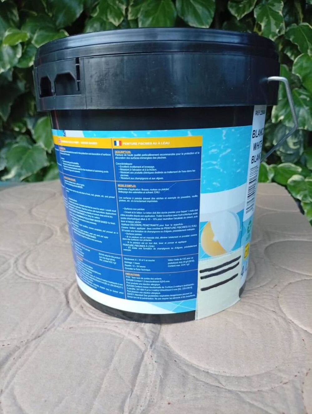 peinture piscine b&eacute;ton bleu pot de 4 litre pour 20M carre Bricolage