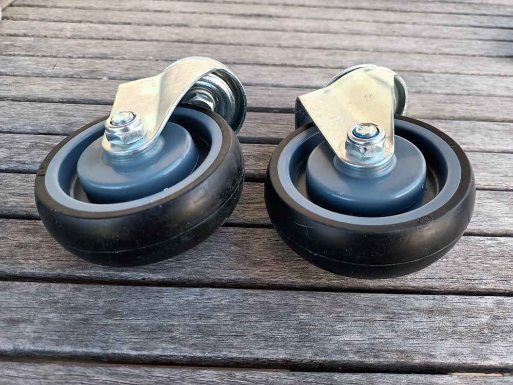 4 roulettes de &oslash; 10 cm pour chariot, neuves Bricolage
