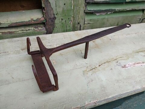 Grille Pain Fer Forg� �poque XVIII�me. 70 Loches (37)