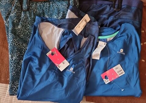 Lot de 4 pices 2 hauts taille L et 2 bas taille XL 15 Oullins (69)