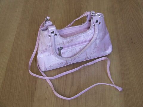 Petit sac � main bandouli�re, Rose, PARIS 2 Bagnolet (93)