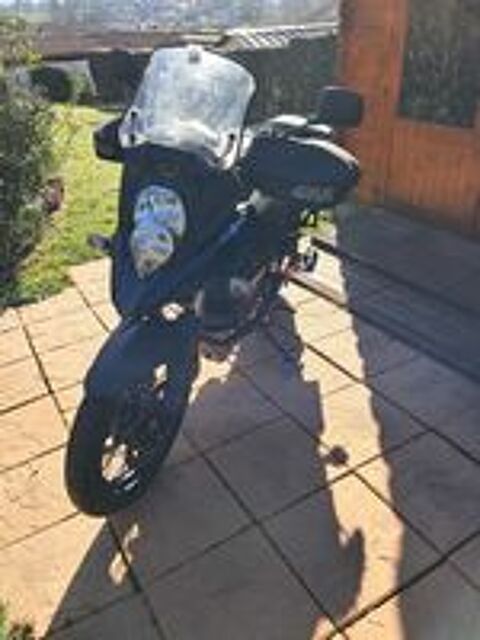 SUZUKI 2024 occasion 64220 Ispoure
