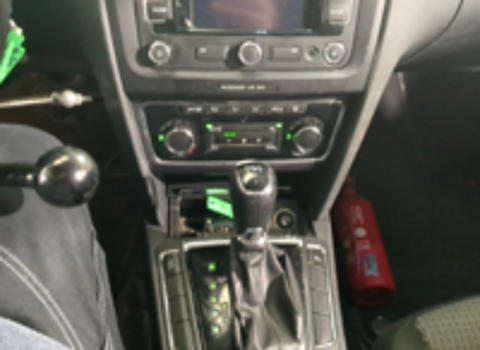 Superb Combi 2.0 TDI 140 CR FAP Ambition DSG 2013 occasion 44320 Saint-P&egrave;re-en-Retz